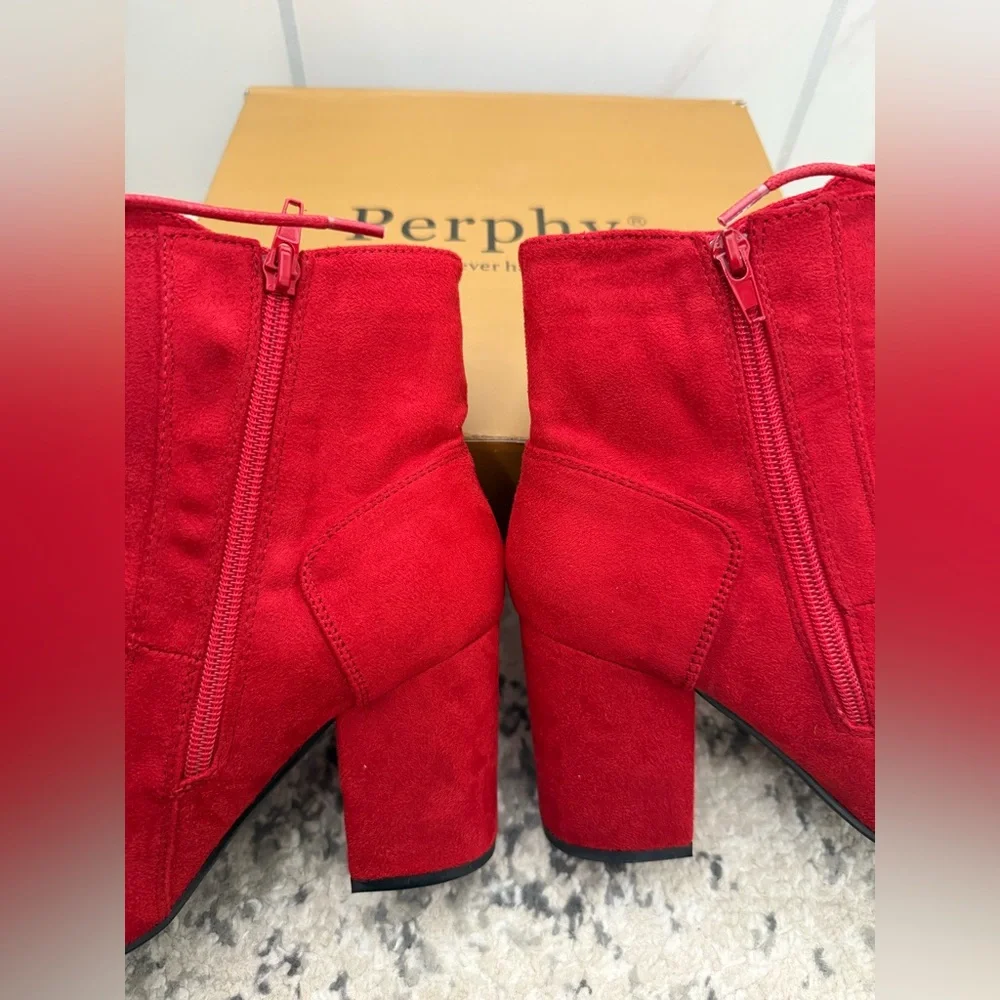 New Perphy‎ Red Lace Up Ankle Chunky Heel Boots - Size 7
